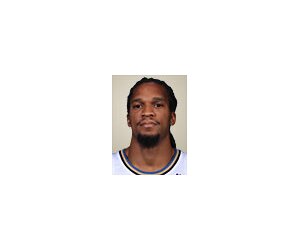 Ethan Thomas basketball player photo 1
