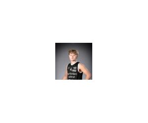 Hampus Stalberg basketball player photo
