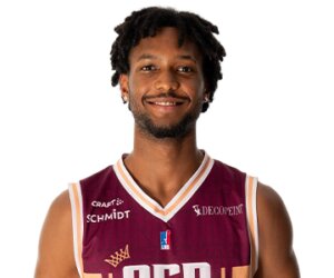 Kenzo Leblanc-Sophie basketball player