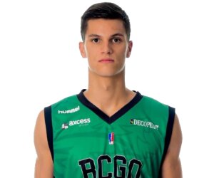 Mike Miklusak basketball player photo 3