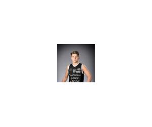 Neo Ljunggren basketball player