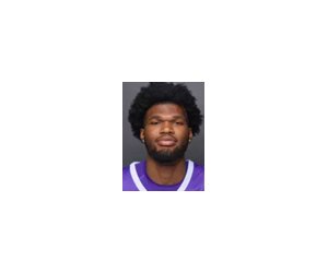 Sammie Yeanay basketball player - C