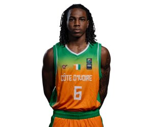 Siincere Fashione Hudson basketball player