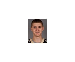 Tanner Plomb basketball player - F