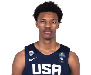 Xavier Young basketball player - C